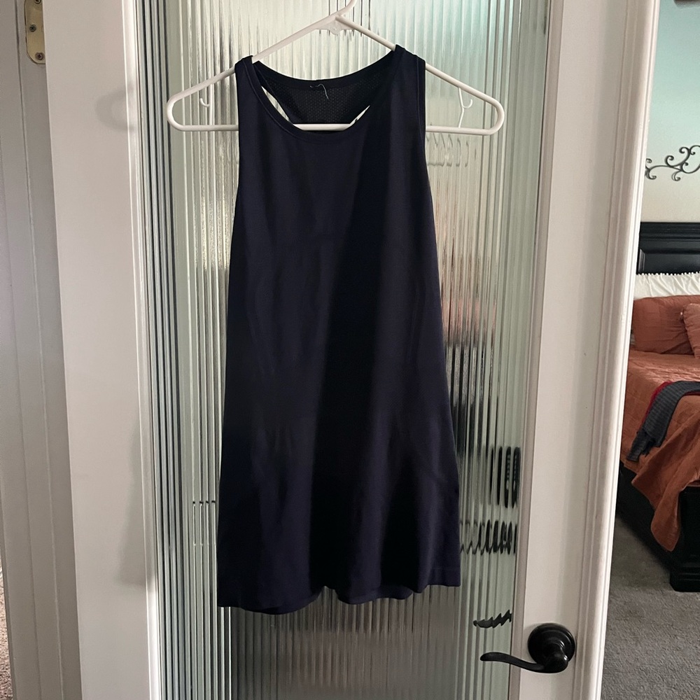Lululemon razor back navy tank